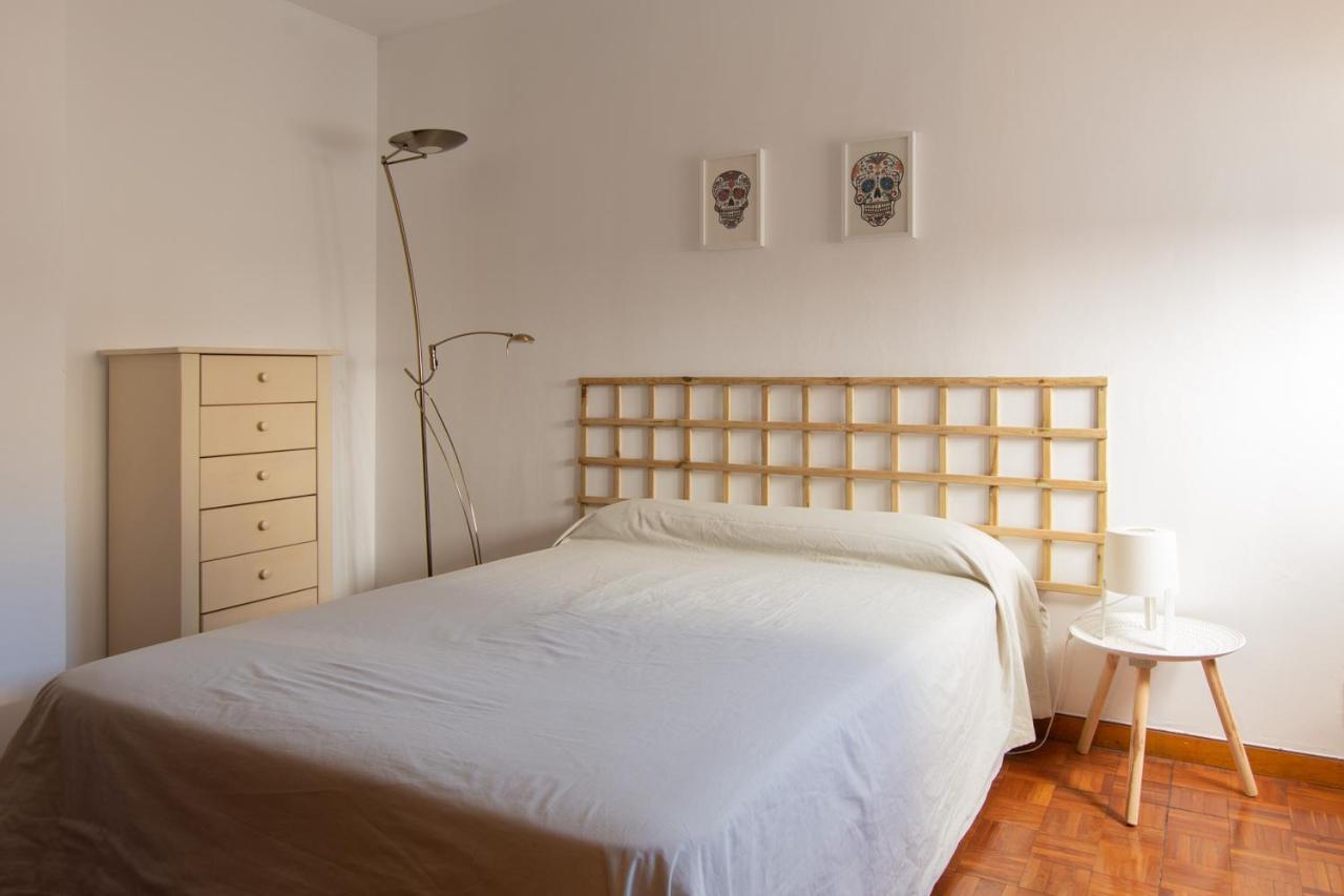 La Martina, Parking Incluido Apartment Jaca Exterior photo