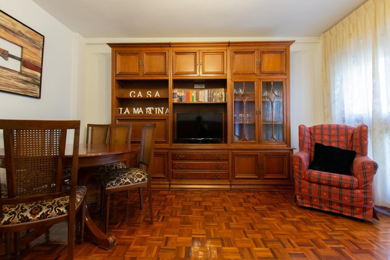 La Martina, Parking Incluido Apartment Jaca Exterior photo